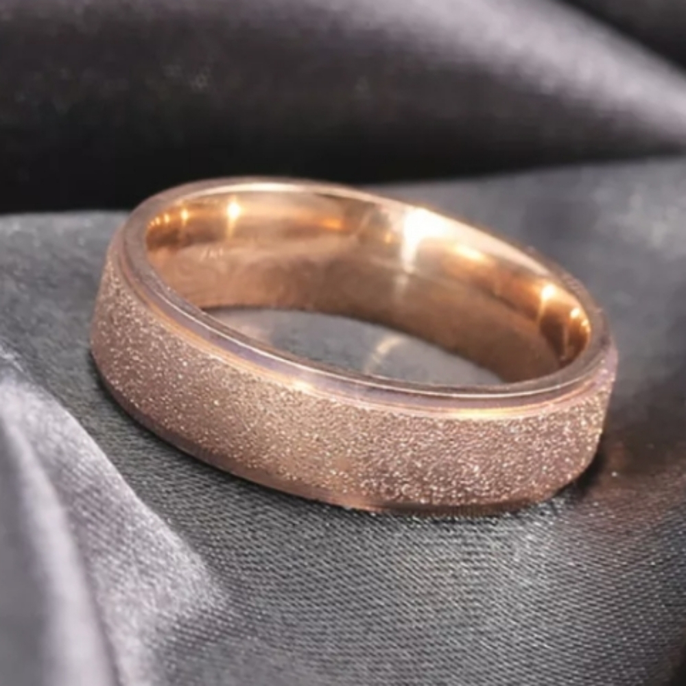 Rose-Gold Frosted Ring Size 10 NWT